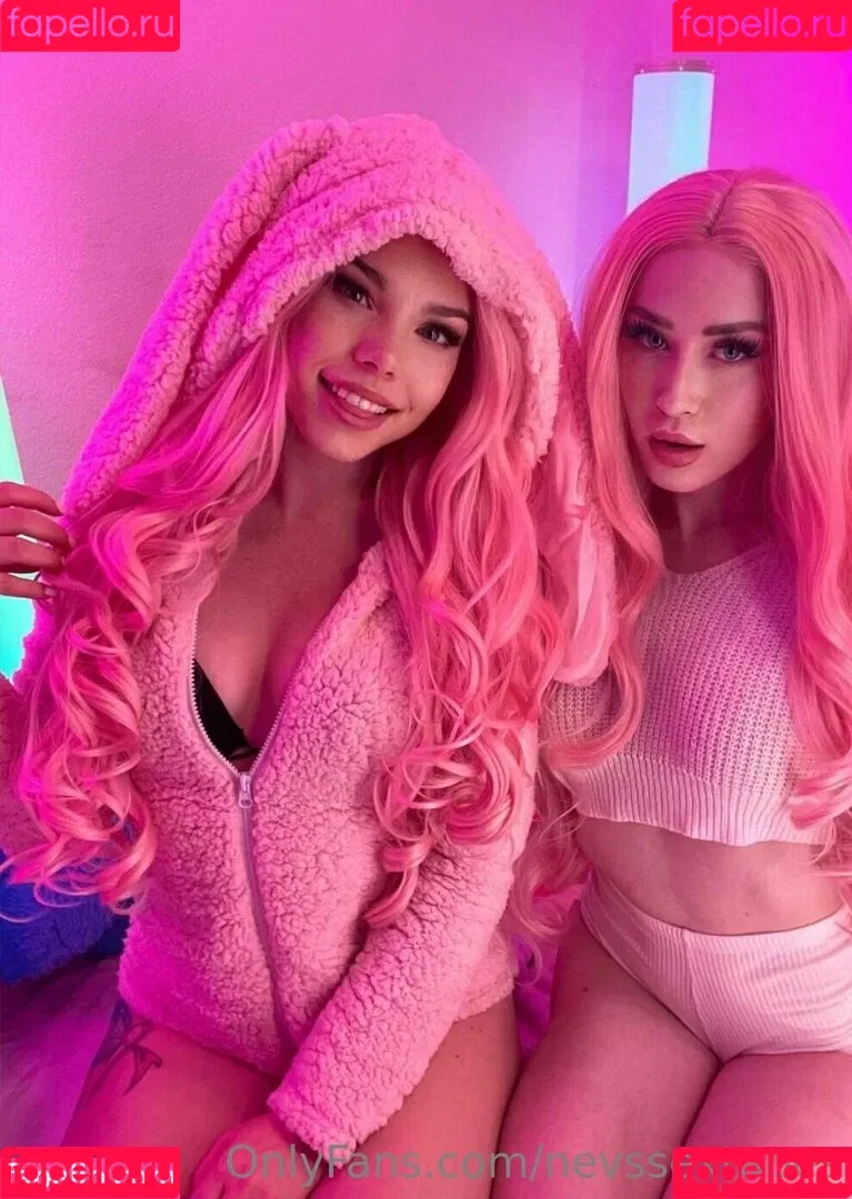 nevssextapes Onlyfans Photo Gallery 