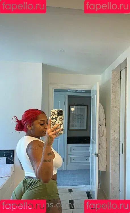 nevssextapes Onlyfans Photo Gallery 