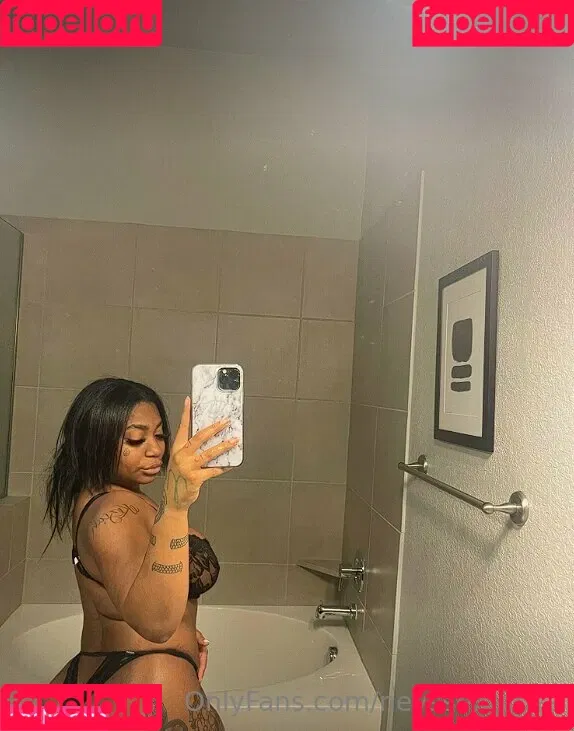 nevssextapes Onlyfans Photo Gallery 