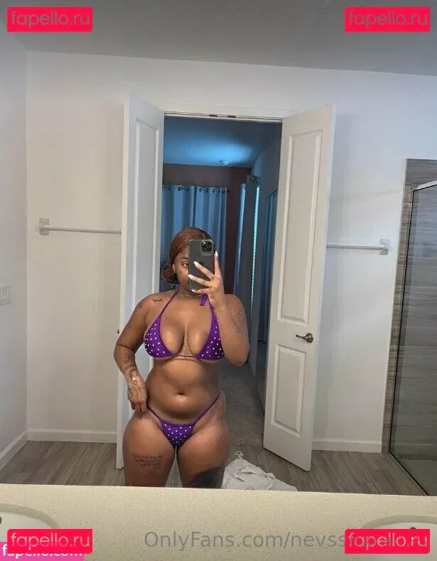 nevssextapes Onlyfans Photo Gallery 