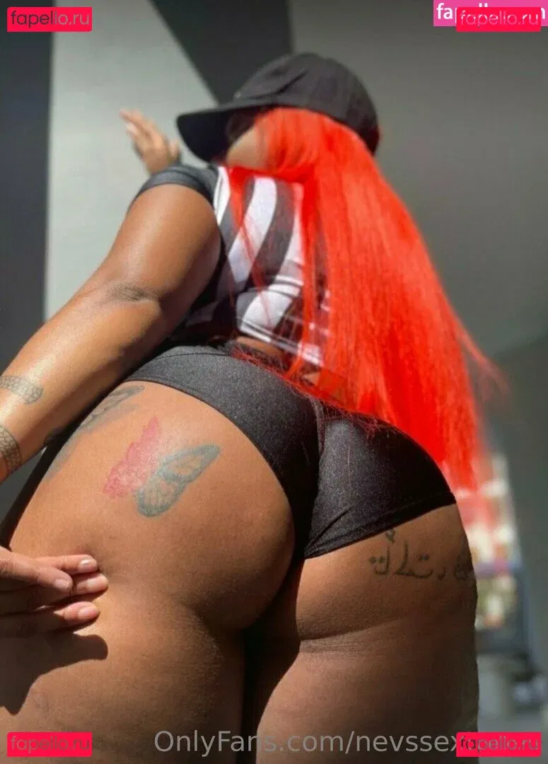 nevssextapes Onlyfans Photo Gallery 