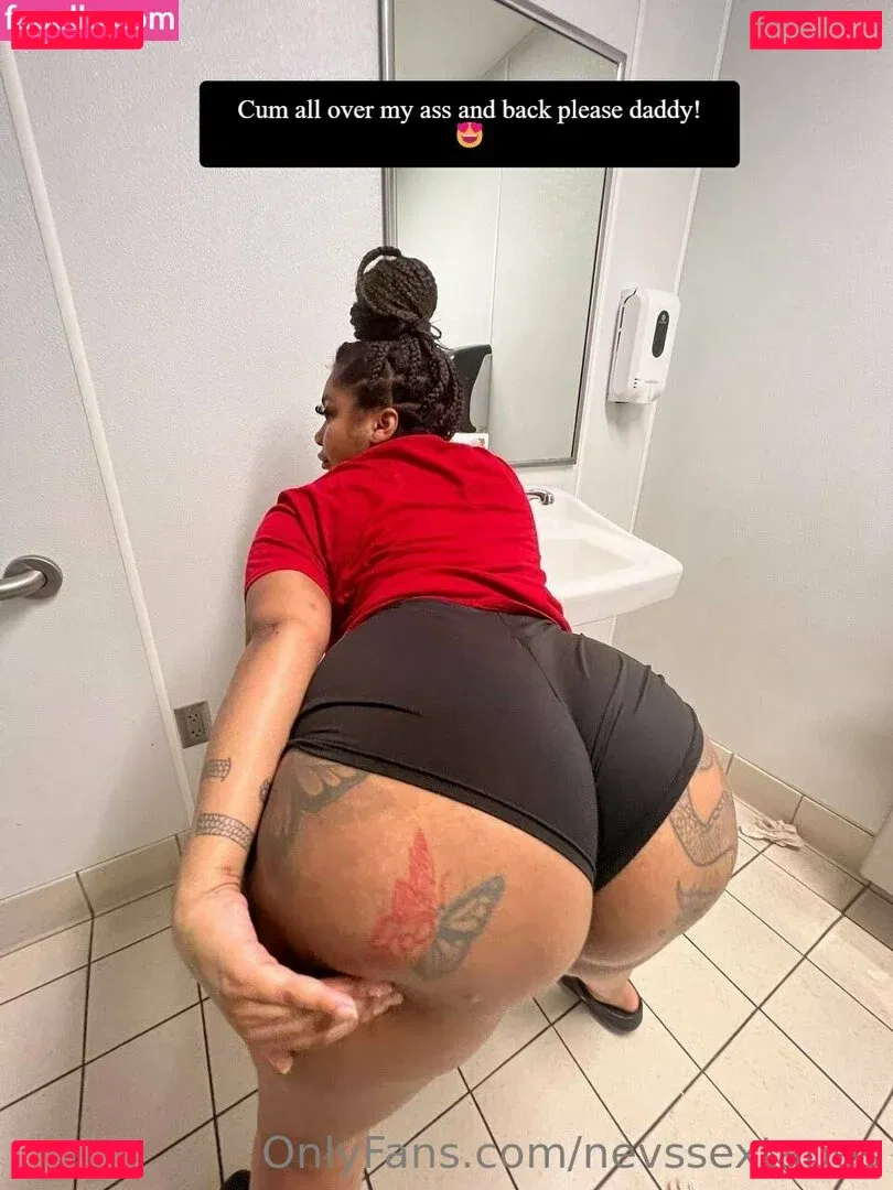 nevssextapes Onlyfans Photo Gallery 