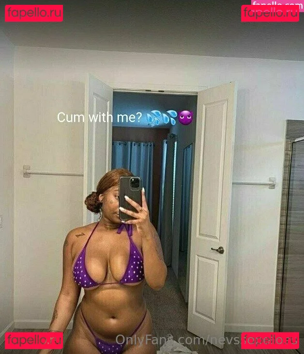 nevssextapes Onlyfans Photo Gallery 