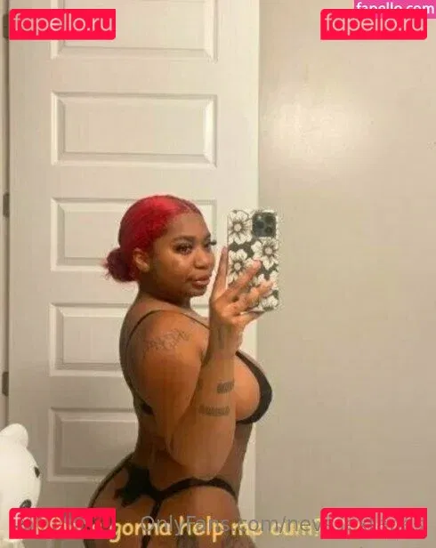 nevssextapes Onlyfans Photo Gallery 