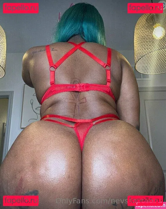 nevssextapes Onlyfans Photo Gallery 