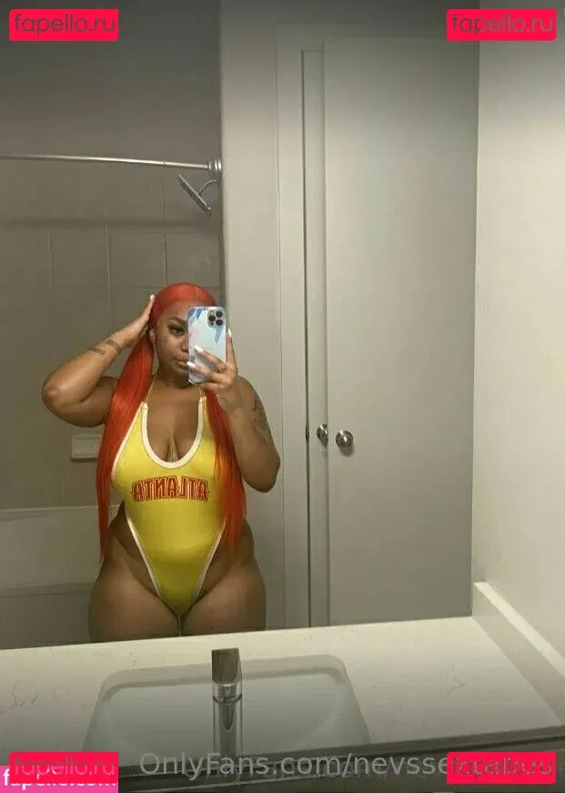 nevssextapes Onlyfans Photo Gallery 