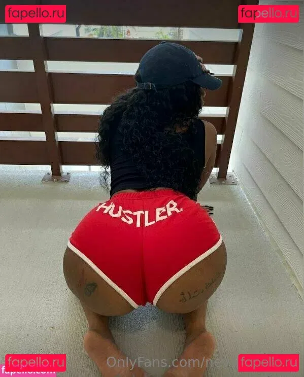 nevssextapes Onlyfans Photo Gallery 