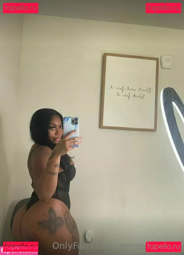 nevssextapes Onlyfans Photo Gallery 