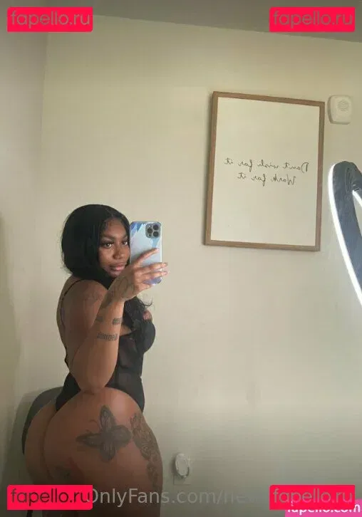 nevssextapes Onlyfans Photo Gallery 