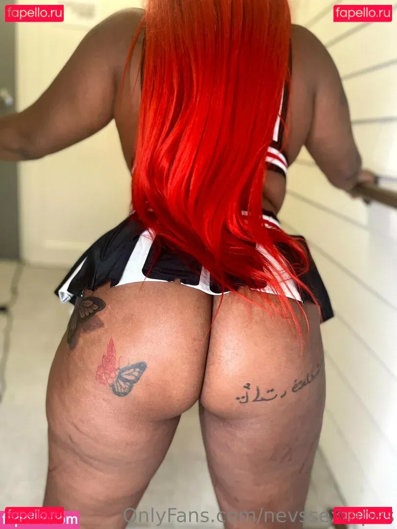 nevssextapes Onlyfans Photo Gallery 