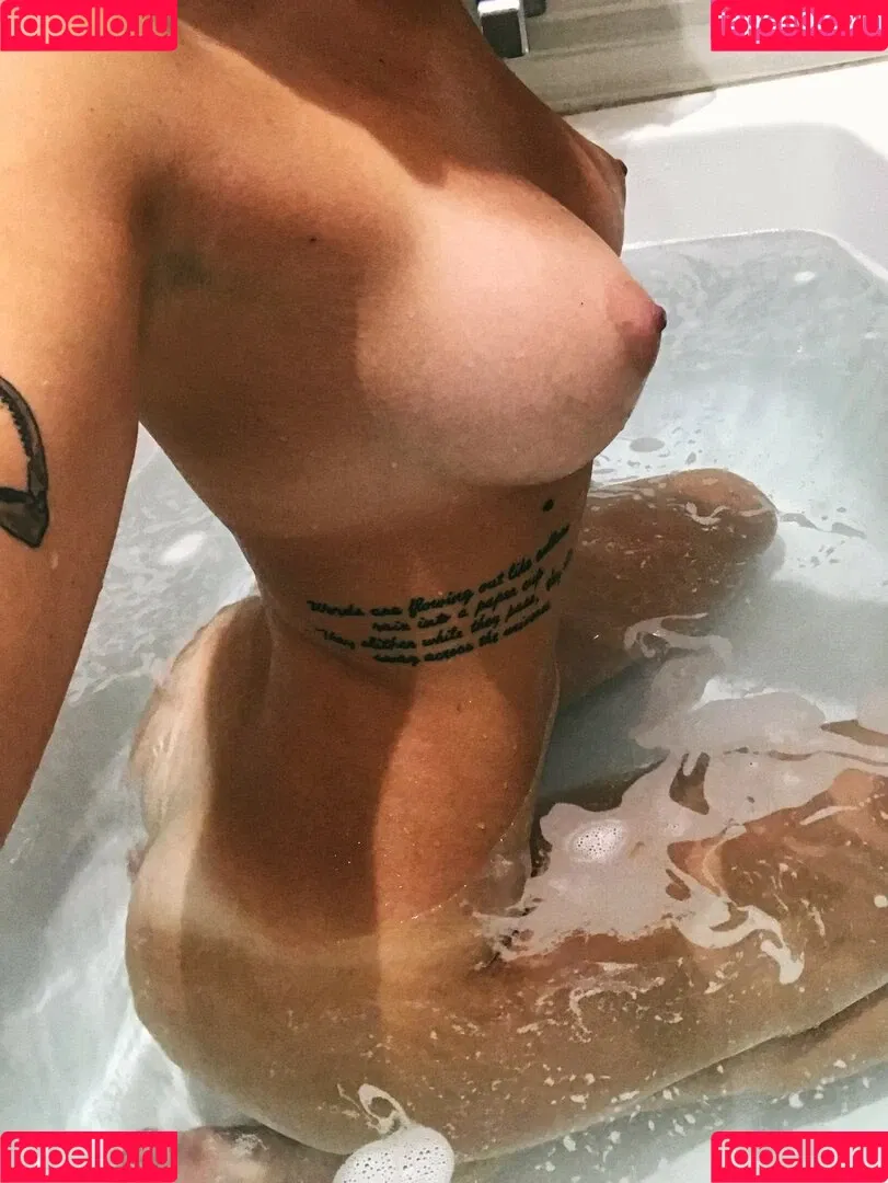 yourbabemelissa Onlyfans Photo Gallery 