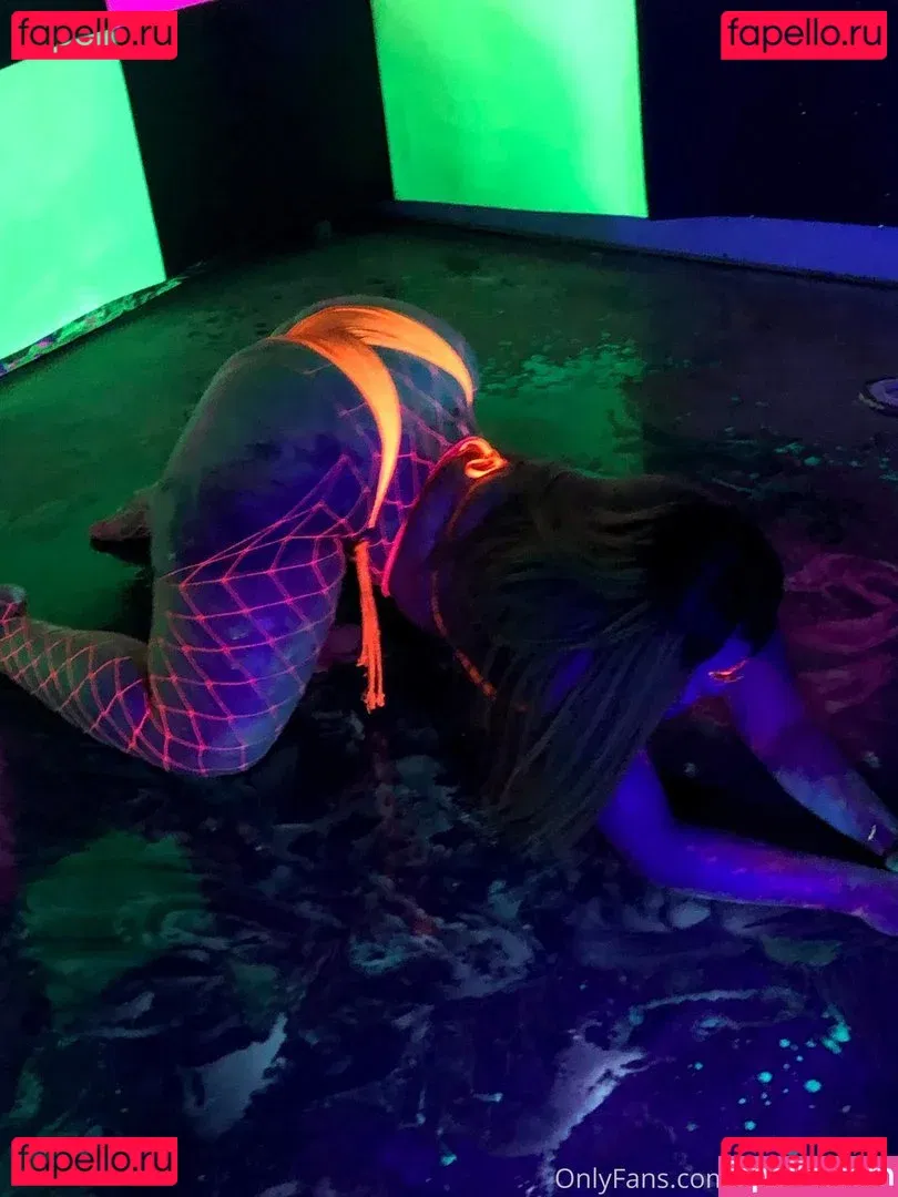 raventhick_1 Onlyfans Photo Gallery 