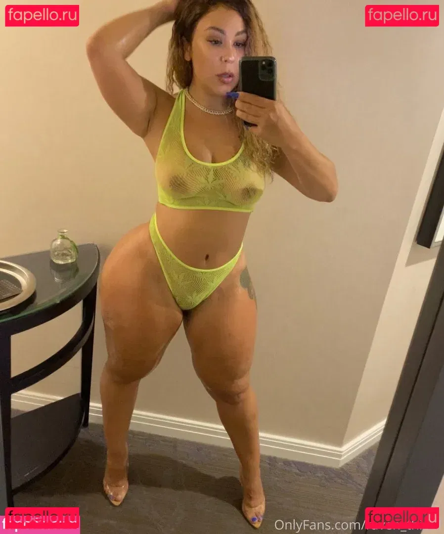 raventhick_1 Onlyfans Photo Gallery 