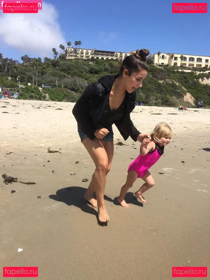 Aly Raisman Onlyfans Photo Gallery 