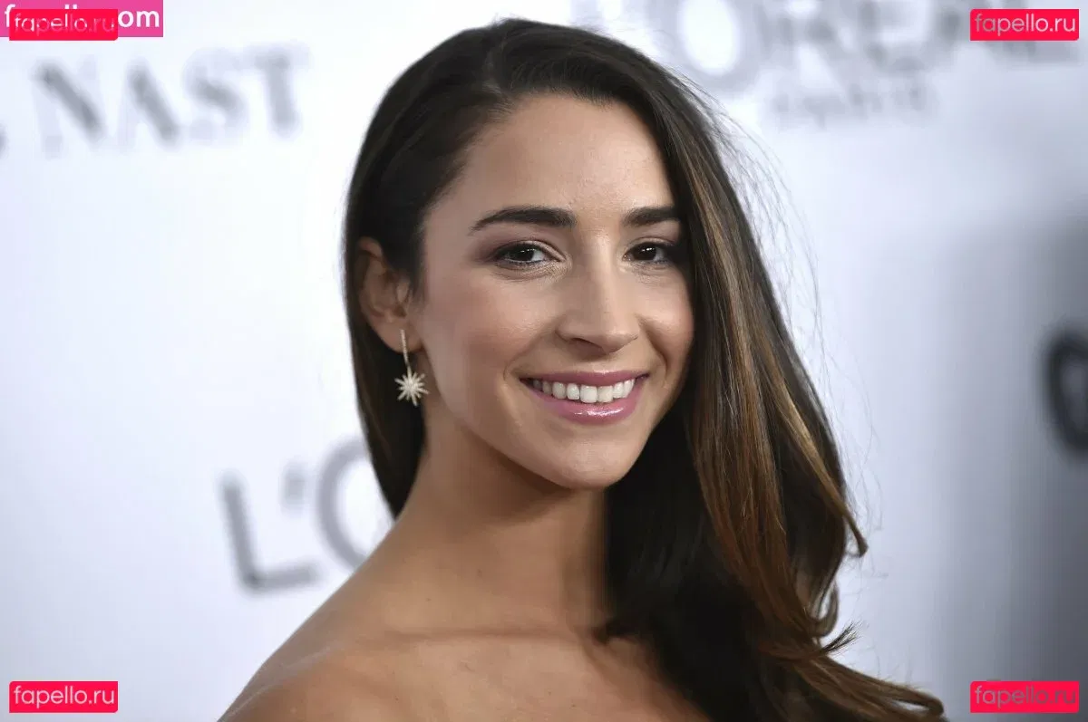Aly Raisman Onlyfans Photo Gallery 