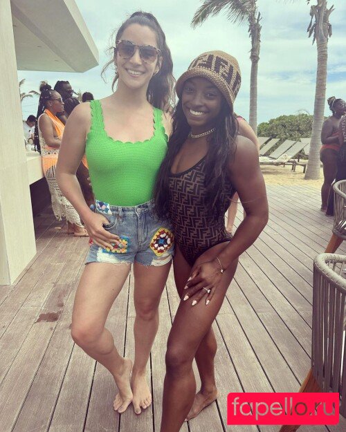 Aly Raisman Onlyfans Photo Gallery 