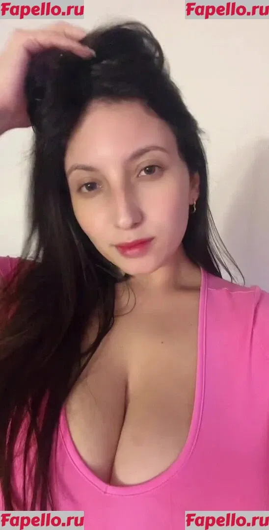 officialmila Onlyfans Photo Gallery 