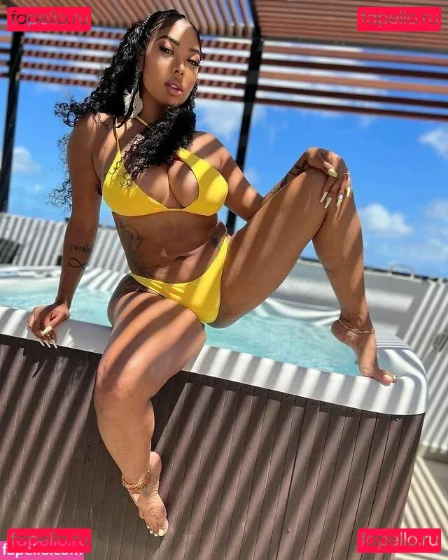 Nicole Lima Onlyfans Photo Gallery 