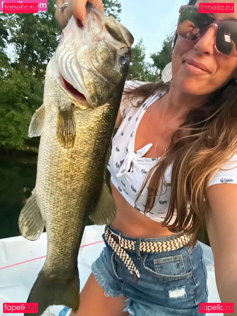 BigBassGirl Onlyfans Photo Gallery 