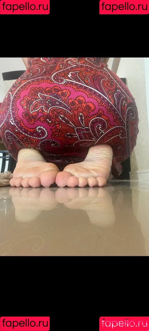 Suelyn Goncalves Onlyfans Photo Gallery 