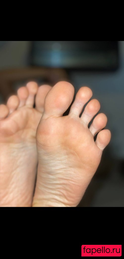 Suelyn Goncalves Nude Onlyfans Photo 25