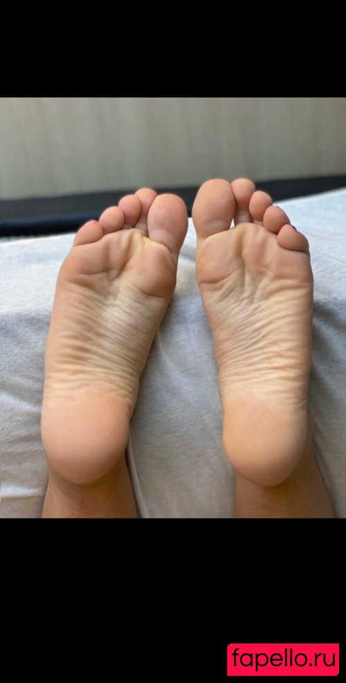 Suelyn Goncalves Nude Onlyfans Photo 22