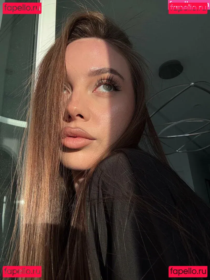 Saldyrkina Oksana Onlyfans Photo Gallery 