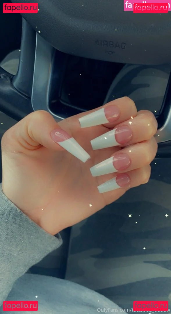 chroniclesofatiredassmom Onlyfans Photo Gallery 