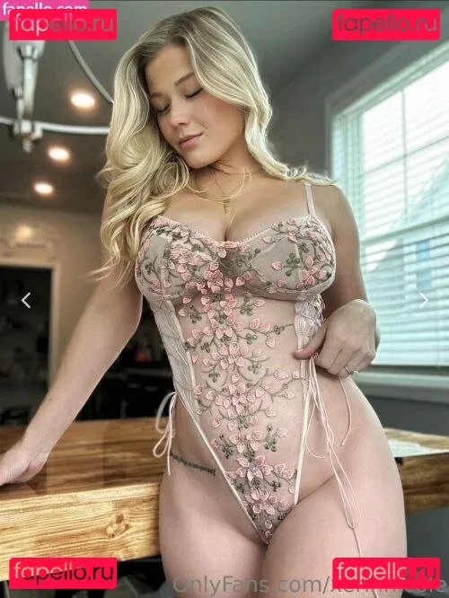 Erin Nicole Onlyfans Photo Gallery 