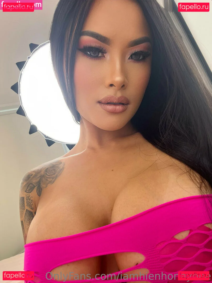 iamhienhoneybee Onlyfans Photo Gallery 