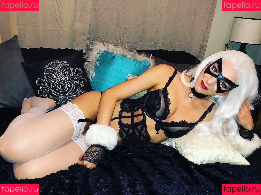 Desert Rose Cosplay Onlyfans Photo Gallery 