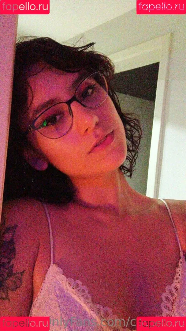 cacamoe Onlyfans Photo Gallery 