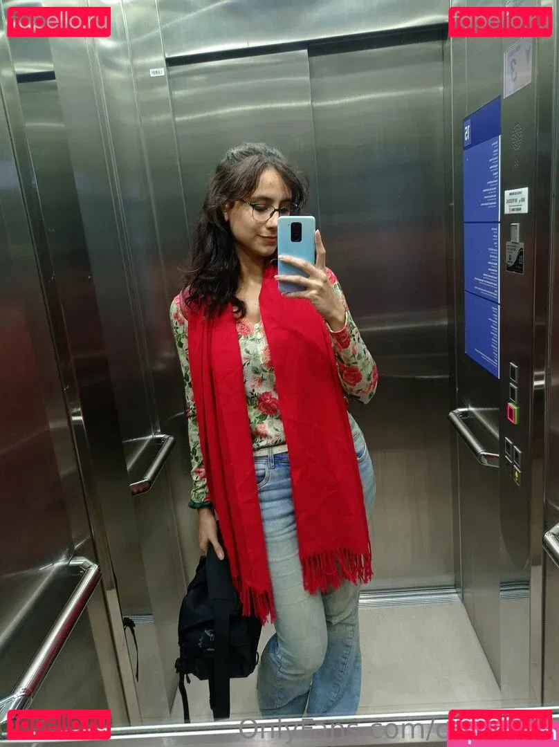 cacamoe Onlyfans Photo Gallery 