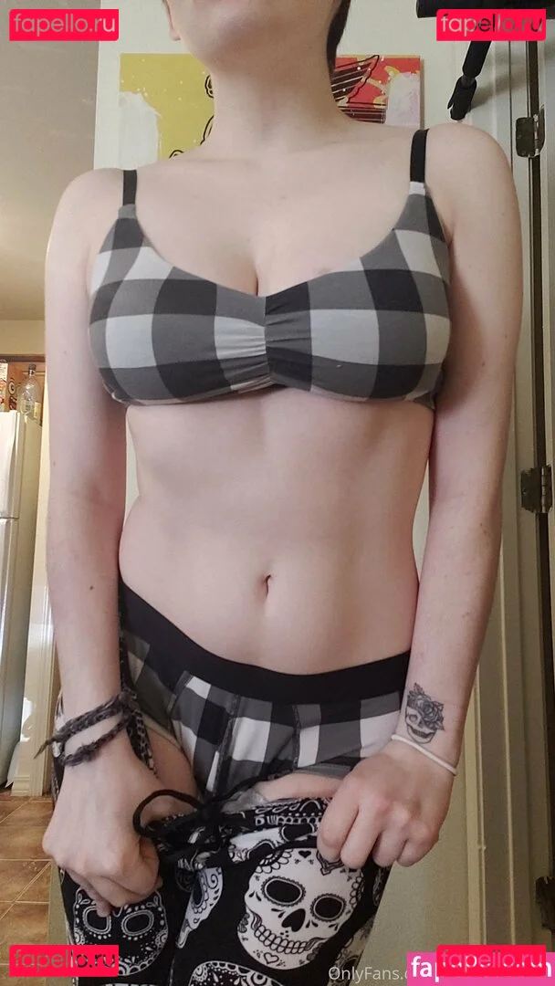 curvyelvishgirl Onlyfans Photo Gallery 