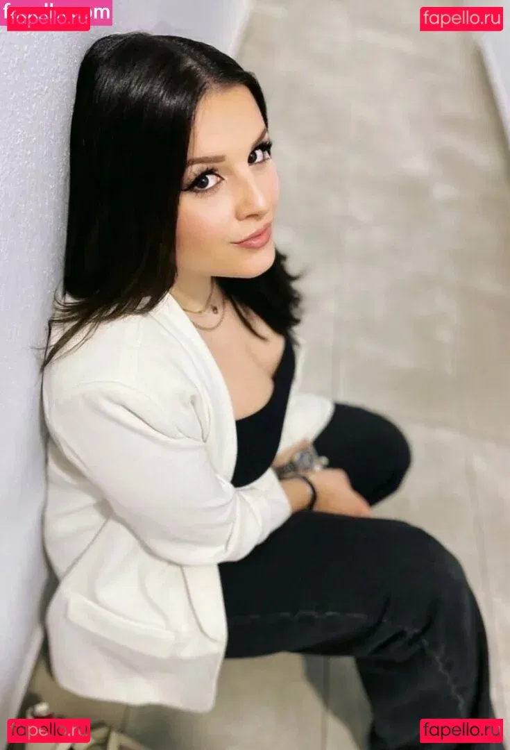 Theodwra Drinia Onlyfans Photo Gallery 