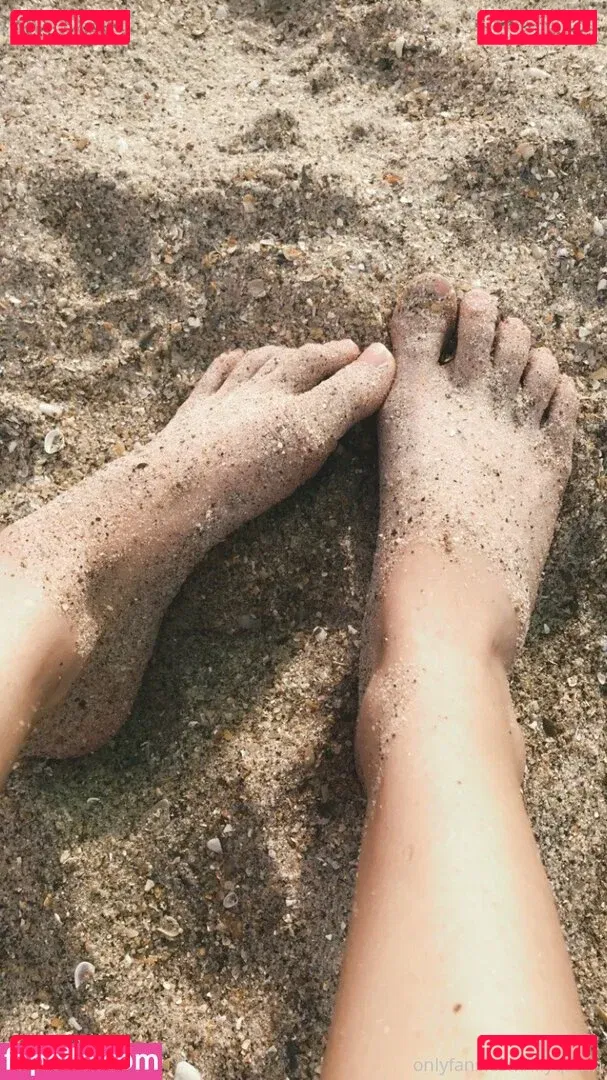 Lily Quinn Onlyfans Photo Gallery 