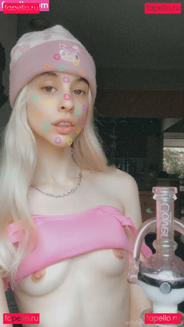 Lily Quinn Onlyfans Photo Gallery 