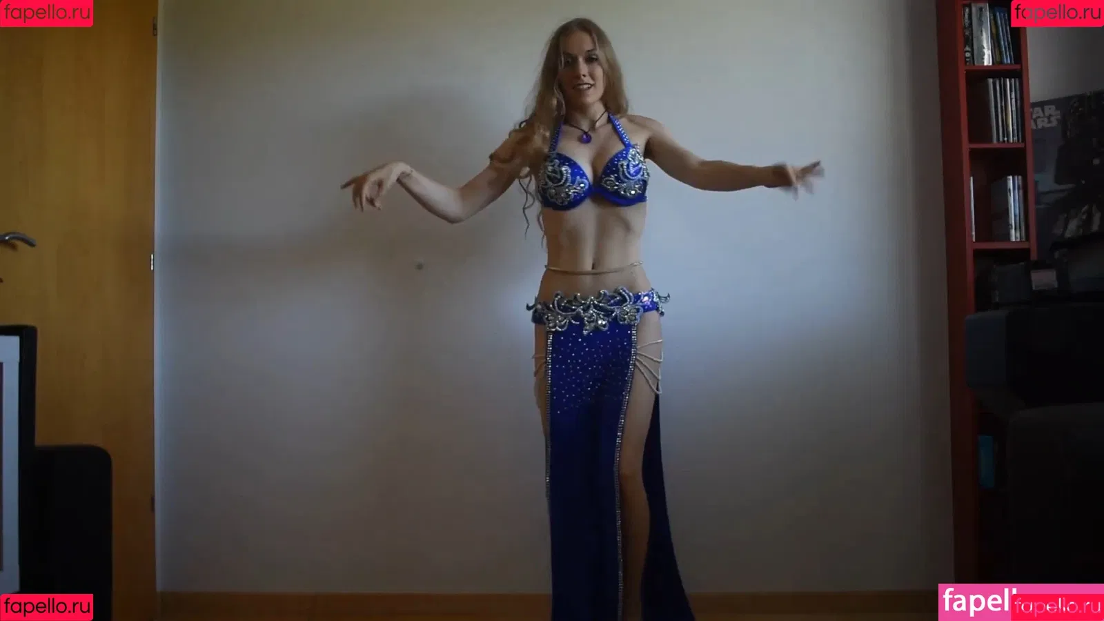 Belly Dancer Lisa Onlyfans Photo Gallery 