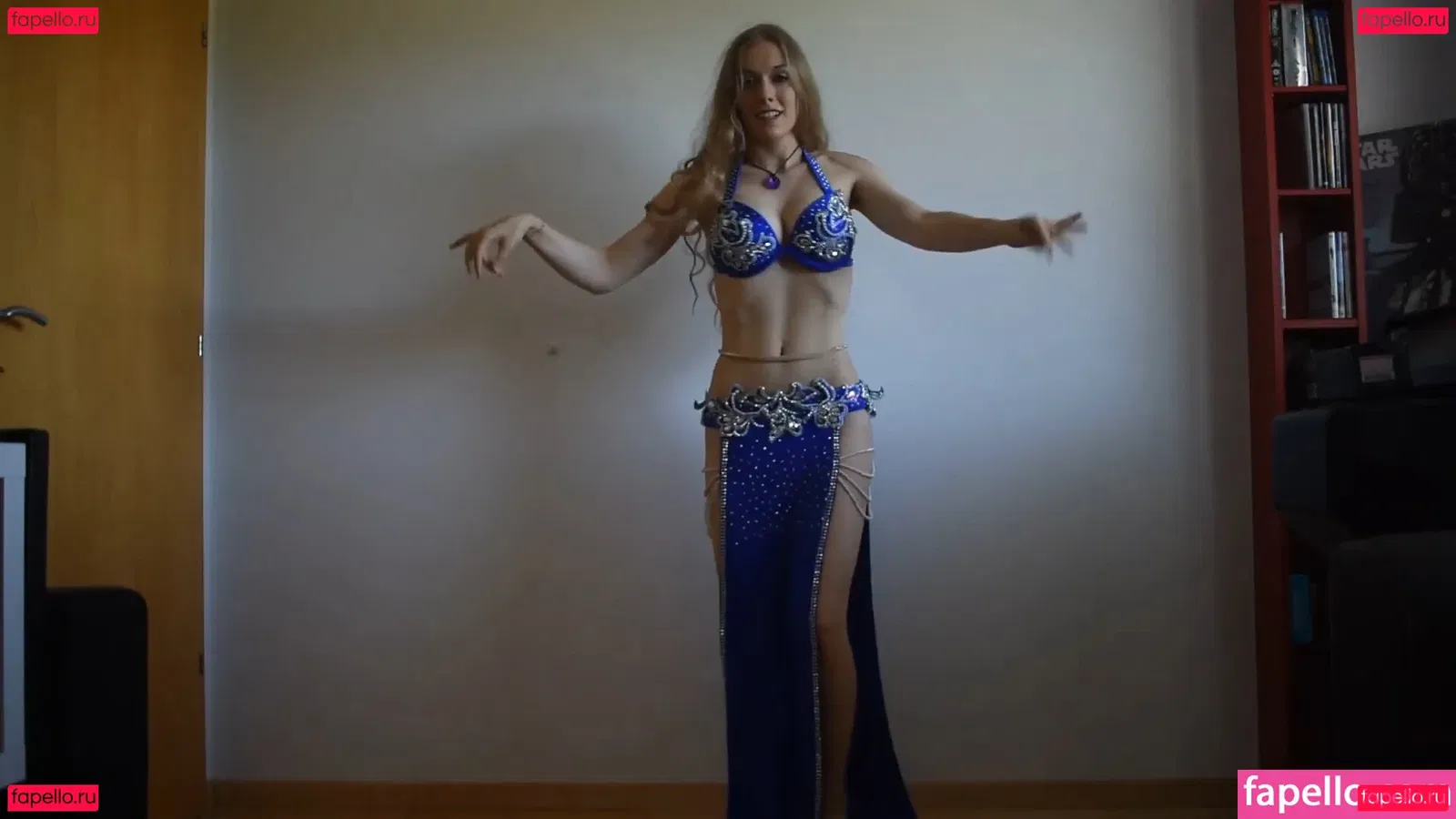 Belly Dancer Lisa Onlyfans Photo Gallery 