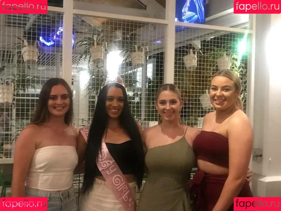 Tahlia A Onlyfans Photo Gallery 