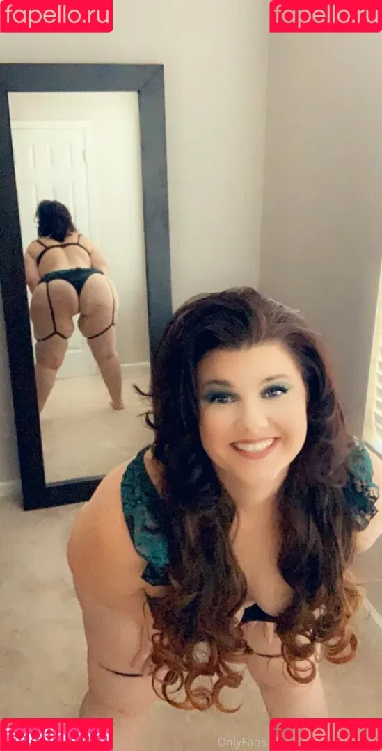 CrystalMcbootay Onlyfans Photo Gallery 