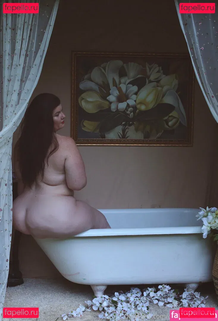 CrystalMcbootay Onlyfans Photo Gallery 