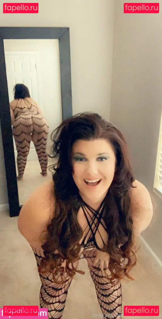 CrystalMcbootay Onlyfans Photo Gallery 