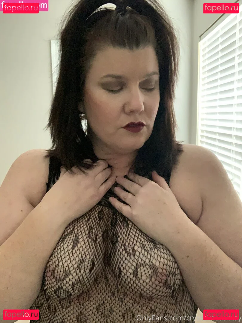 CrystalMcbootay Onlyfans Photo Gallery 