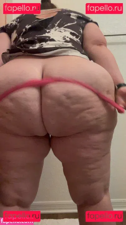 CrystalMcbootay Onlyfans Photo Gallery 