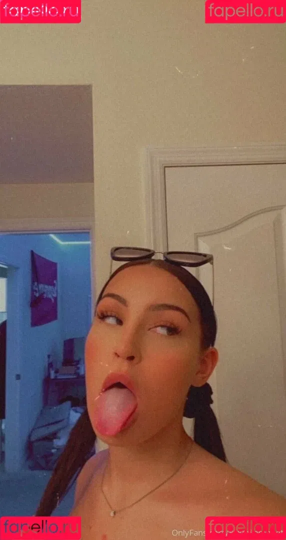 xxxmilamonet Onlyfans Photo Gallery 