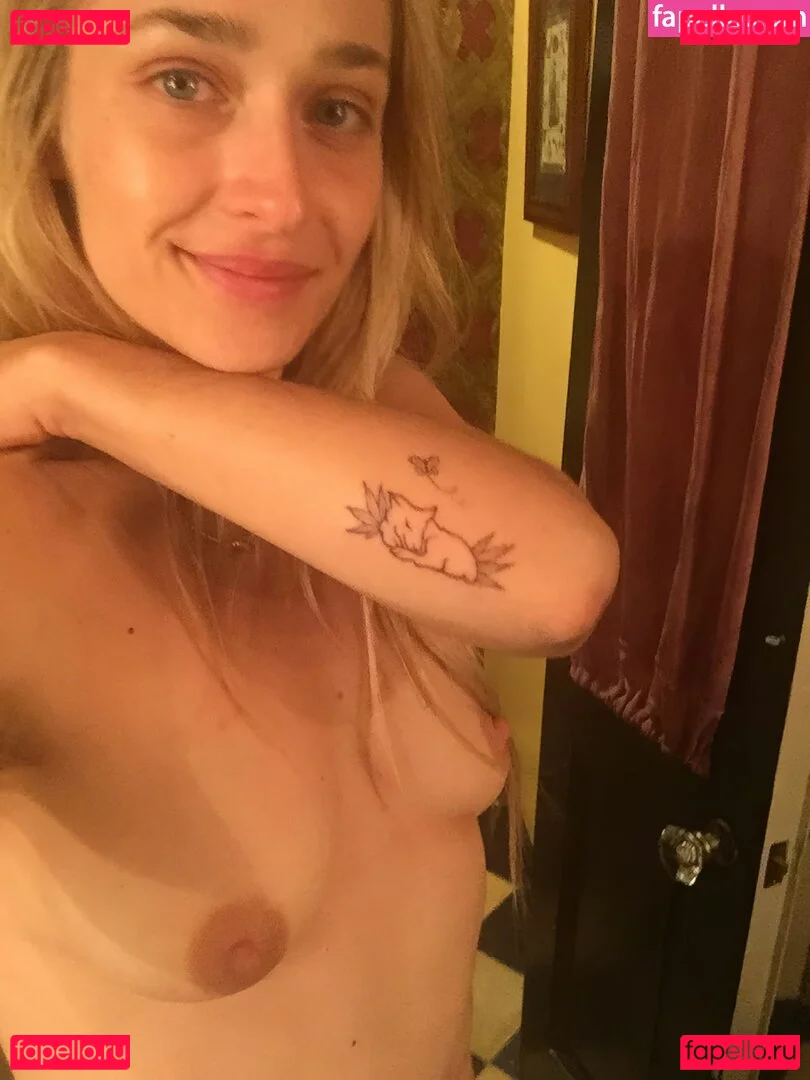 Jemima Kirke Onlyfans Photo Gallery 