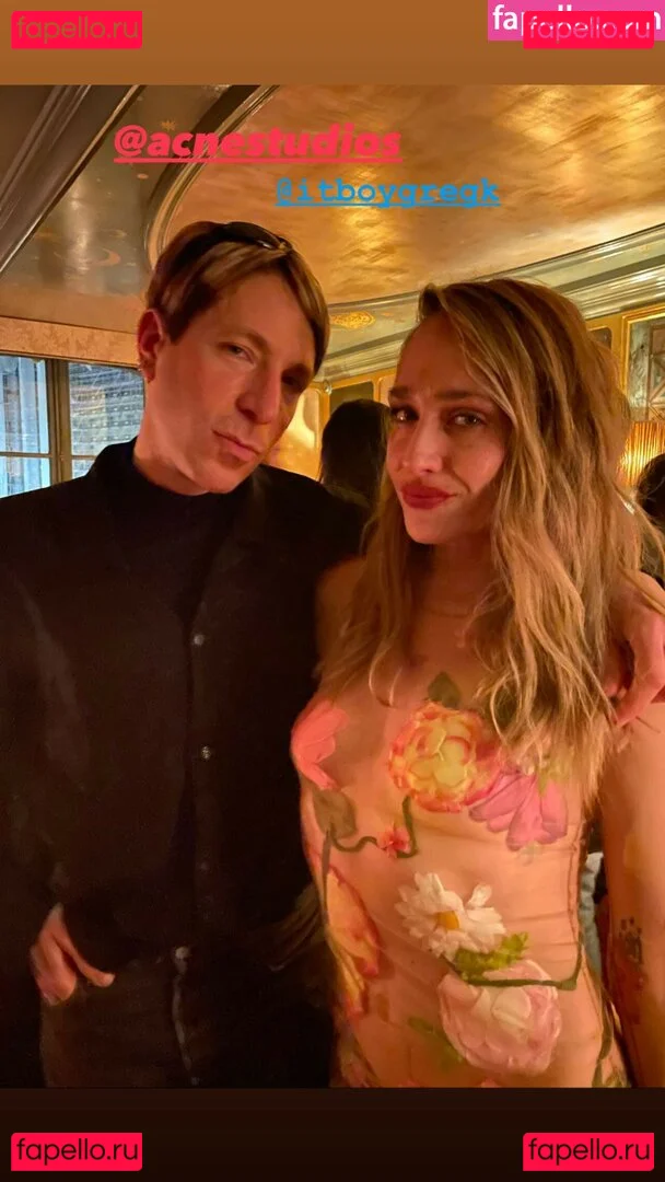 Jemima Kirke Onlyfans Photo Gallery 