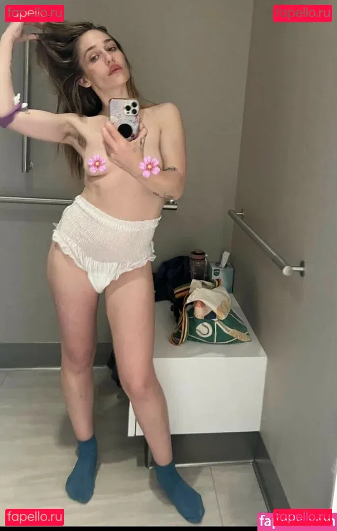 Jemima Kirke Onlyfans Photo Gallery 