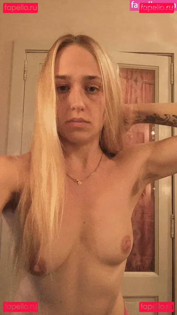 Jemima Kirke Onlyfans Photo Gallery 